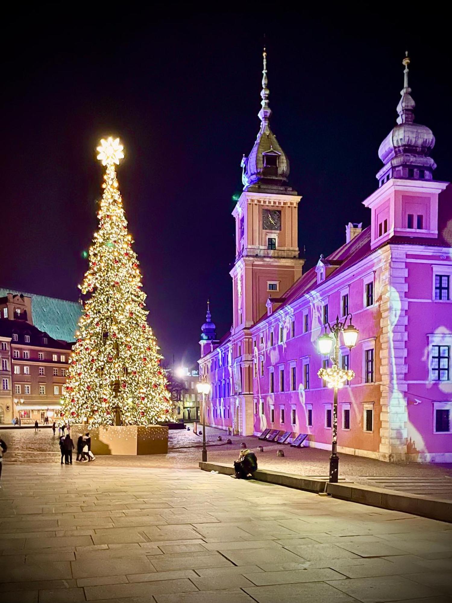 Palace 2 Wifi 600 Mbs 55'Tv Netflix Hbo 2Xmetro Appletv Warsaw Luaran gambar
