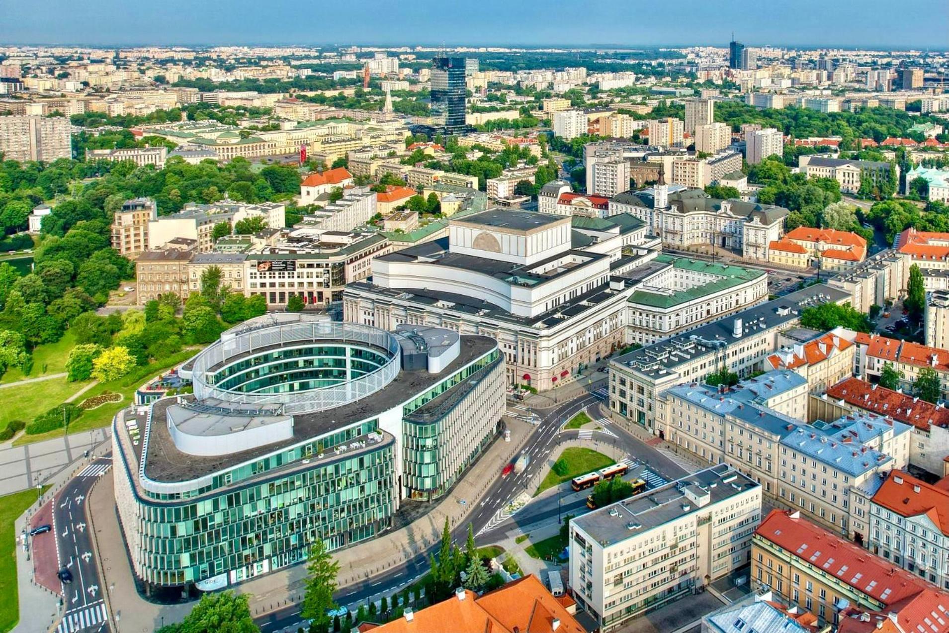 Palace 2 Wifi 600 Mbs 55'Tv Netflix Hbo 2Xmetro Appletv Warsaw Luaran gambar